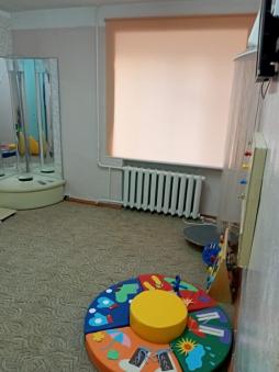 Сенсорная комната.
Сенсорная комната является мощным инструментом для сенсорного и познавательного развития, проведения психологических консультаций. Сенсорная комната предназначена для проведения занятий для детей-инвалидов, для детей с ОВЗ, так и для улучшения качества жизни здоровых детей. Сеансы в Сенсорной комнате используются также и для психоэмоциональной разгрузки у взрослых и в качестве развивающих игр для детей.